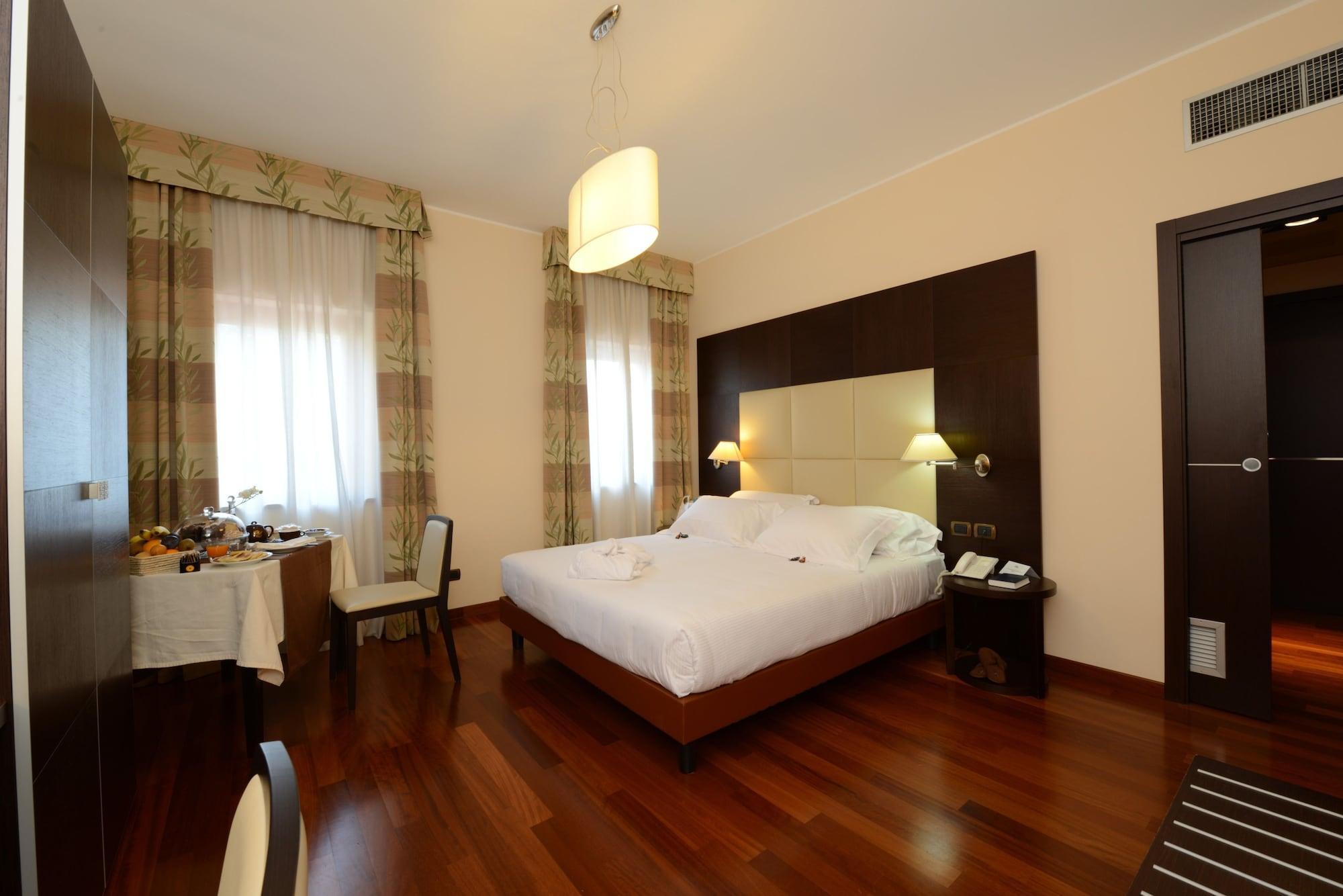 Hotel Guglielmo Catanzaro Esterno foto