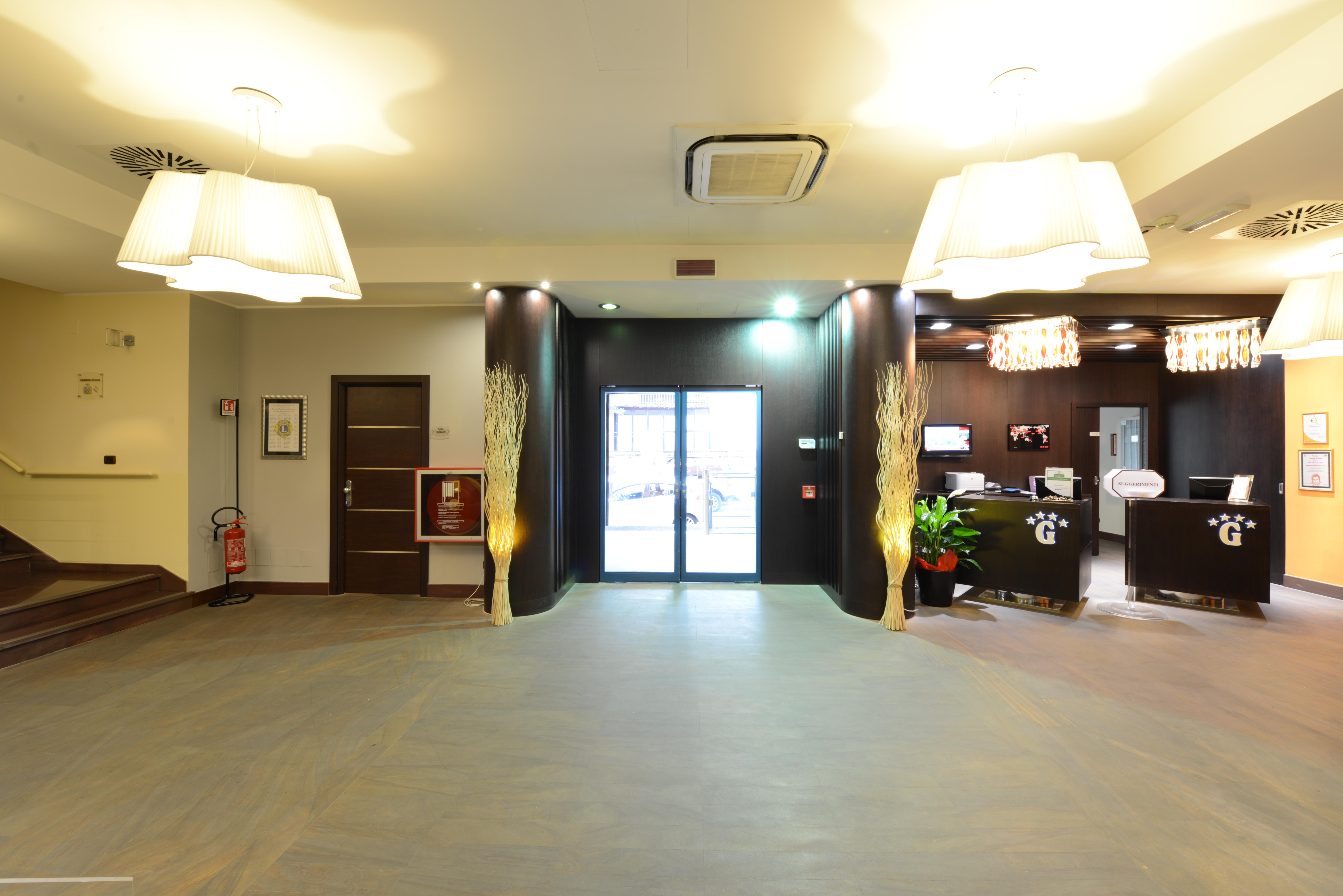 Hotel Guglielmo Catanzaro Esterno foto