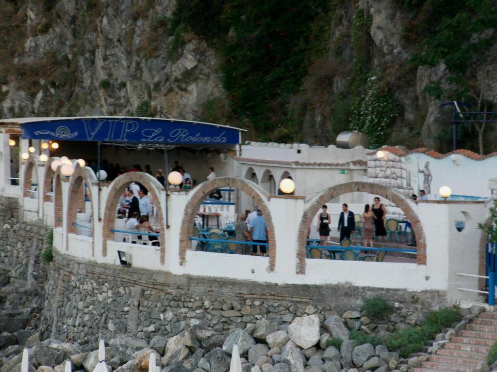 Hotel Guglielmo Catanzaro Esterno foto