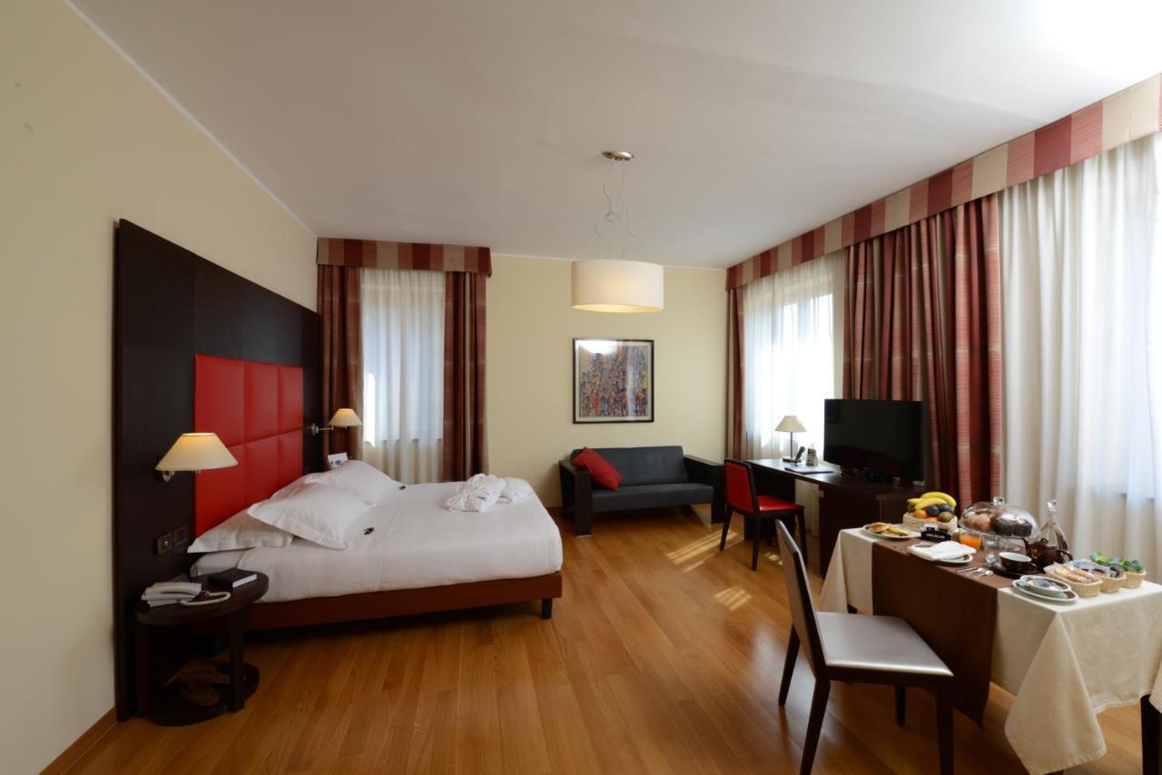 Hotel Guglielmo Catanzaro Esterno foto